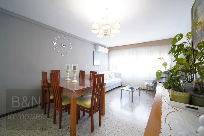 Foto 6df4ae92-9588-40b0-a8c2-42dd8407645a. Piso espacio, luz y comodidad en una de las zonas más cotizadas en Terrassa