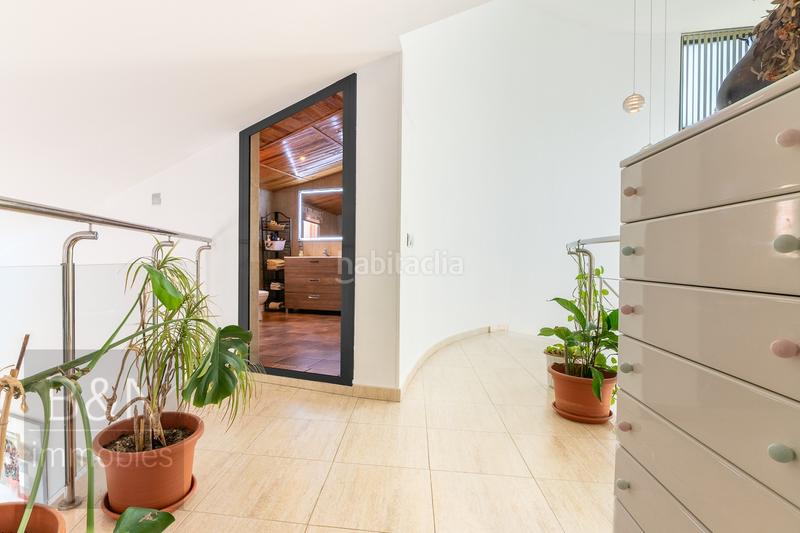 Foto 4c22324e-6d3e-4405-bc91-4c56cdf1c6ee. Casa con riscaldamento parcheggio piscina in Castellnou-Can Mir-Can Solà Rubí