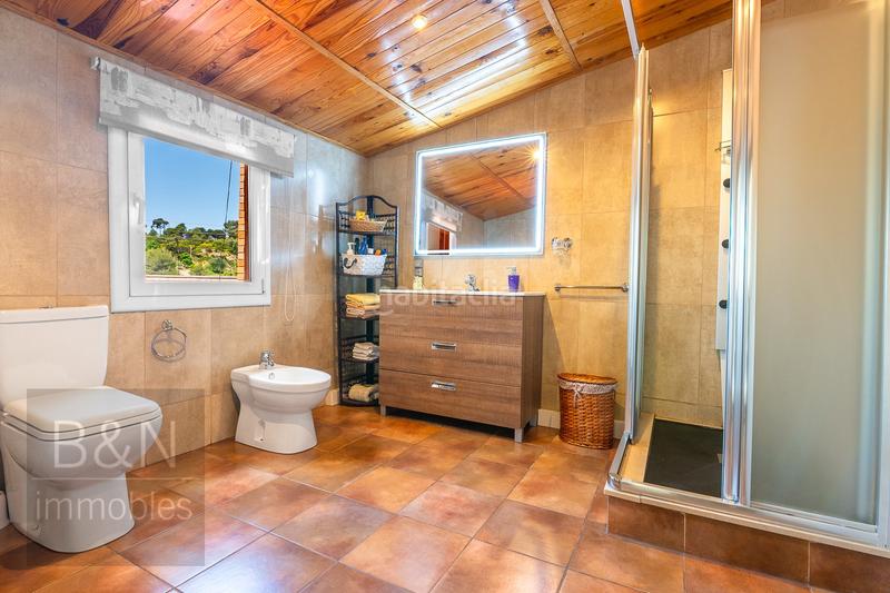 Foto 4d248d2e-1d83-4d9e-ab4b-cfe40fc03acc. Casa con riscaldamento parcheggio piscina in Castellnou-Can Mir-Can Solà Rubí