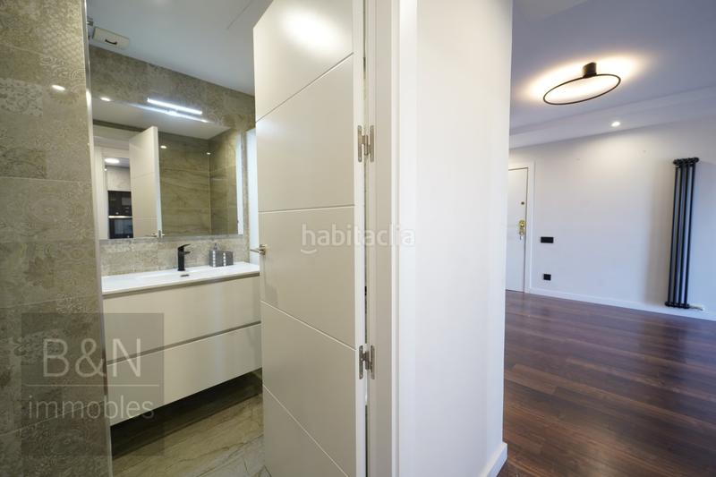 Foto 260a1675-96d2-493f-a6b7-a5bf90d7821a. Dúplex un hogar para quienes buscan algo más que metros cuadrados. una vivienda con carácter, con alma y con una estética que marca en Esparreguera