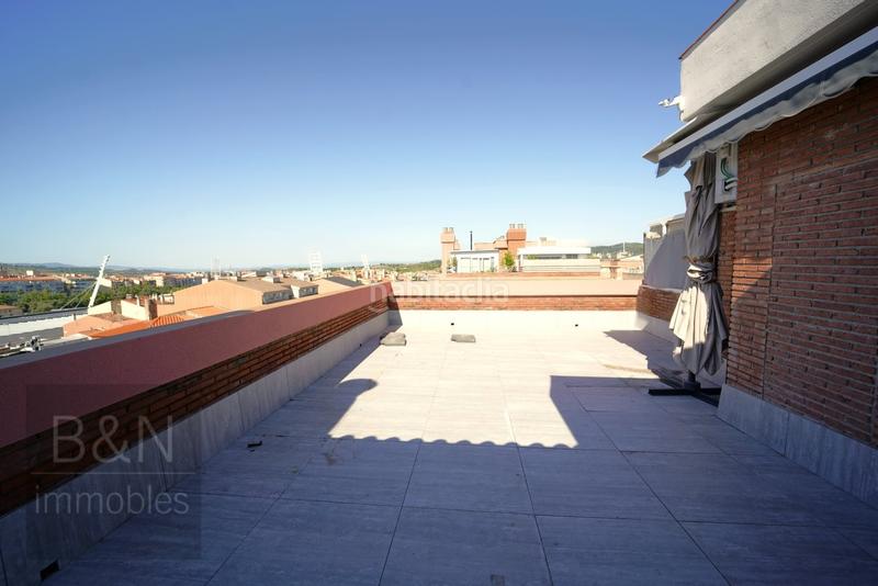 Foto 2ad1d7a1-c3e8-4697-bea4-bbcc1f3068b2. Dúplex un hogar para quienes buscan algo más que metros cuadrados. una vivienda con carácter, con alma y con una estética que marca en Esparreguera