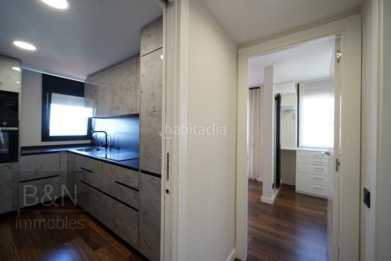 Foto ee60d300-72e3-4427-bce7-4883f3f0873a. Duplex con riscaldamento parcheggio in Zona Esportiva Terrassa