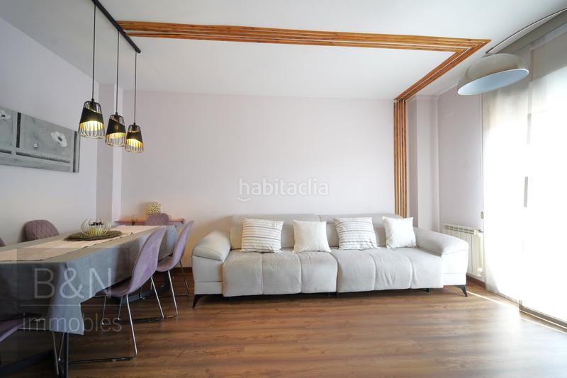 Foto 79a0921d-07ab-4a92-9904-0351058d1faf. Dúplex  en exclusiva con terraza privada y plaza de garaje un hogar para vivirlo en Terrassa