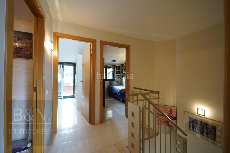 Foto dc4aab98-6ba6-4a61-b38f-8cb6ac9e60f5. Casa más que una propiedad, tu nuevo hogar en Ca n´Oriol Rubí