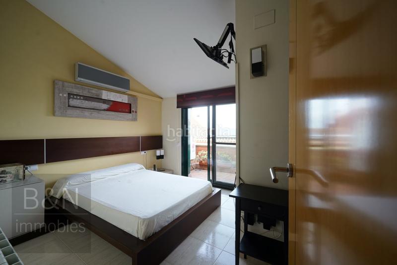 Foto f99bdc91-3c7e-434c-a6cd-d056eade74fe. Casa más que una propiedad, tu nuevo hogar en Ca n´Oriol Rubí