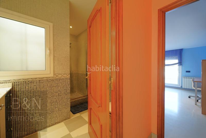 Foto d0d5f06e-f0ae-4b9a-b0f6-ea94dc5ef5f2. Haus mit heizung parking in Segle XX Terrassa