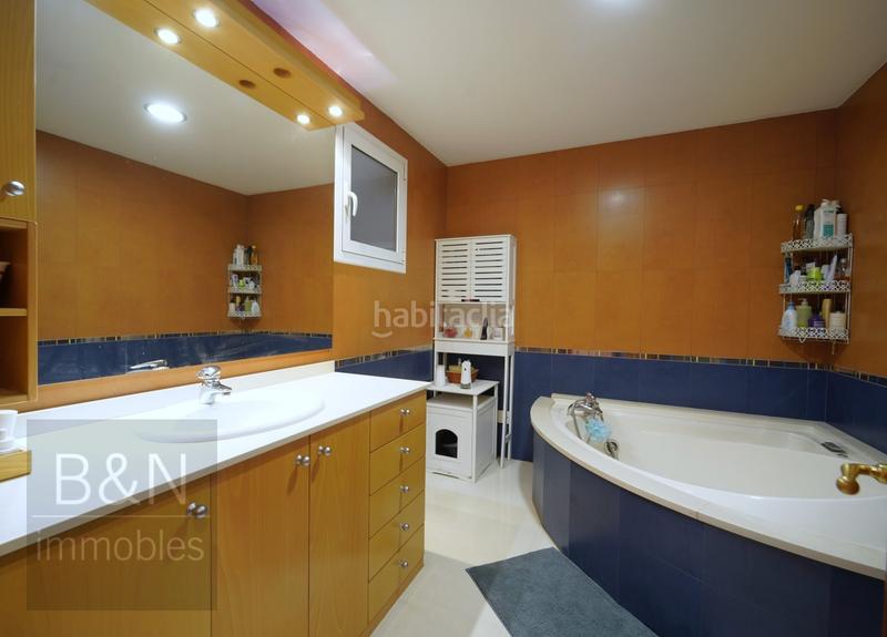 Foto e4c894df-3d4a-47fc-aa5a-fbbd42dbb3b6. Haus mit heizung parking in Segle XX Terrassa