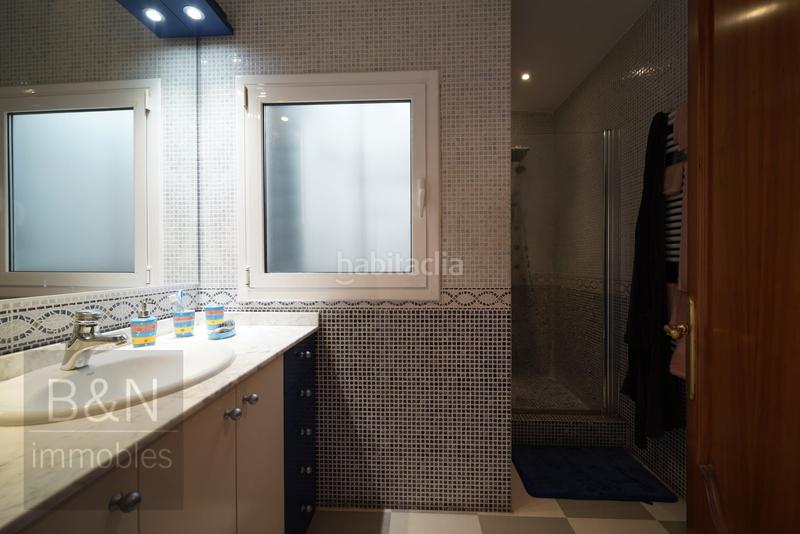 Foto f9f79dc2-4b25-4891-93a6-58582ffc9632. Haus mit heizung parking in Segle XX Terrassa