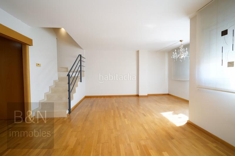 Foto 3eab85f8-d354-41d5-b77e-e1ac603f2cbf. Zweistöckige wohnung mit heizung parking pool in Torre - Sana Terrassa