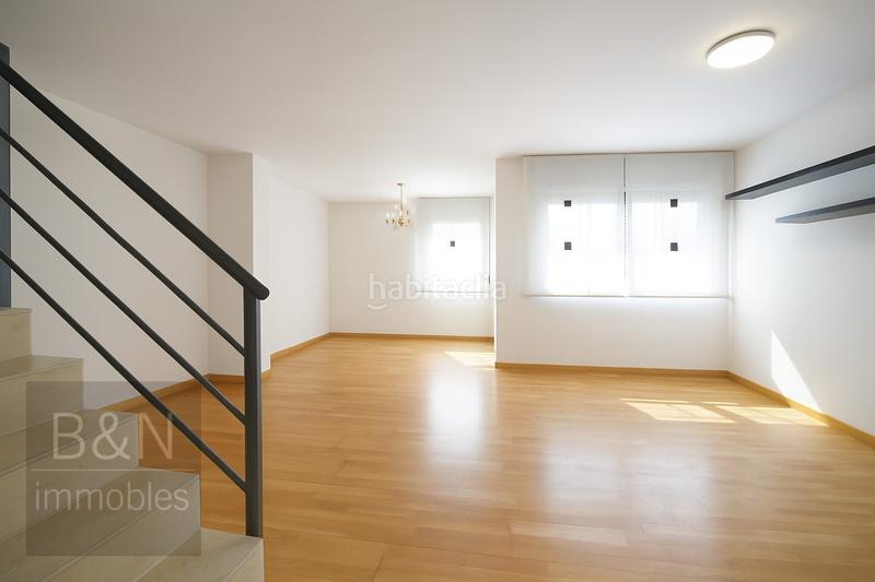 Foto 96e85774-f54a-4959-82cb-15f3975aee75. Zweistöckige wohnung mit heizung parking pool in Torre - Sana Terrassa