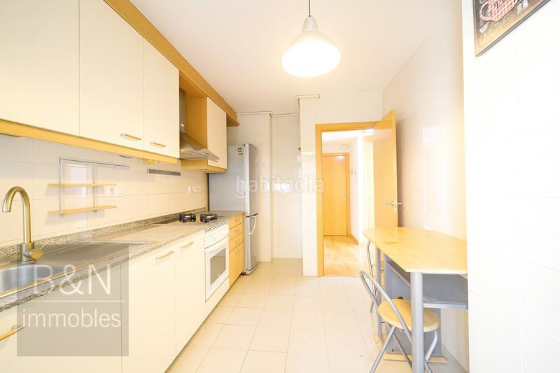 Foto d8cc3d4b-0c78-44fc-8319-2ea62a81f6b5. Zweistöckige wohnung mit heizung parking pool in Torre - Sana Terrassa