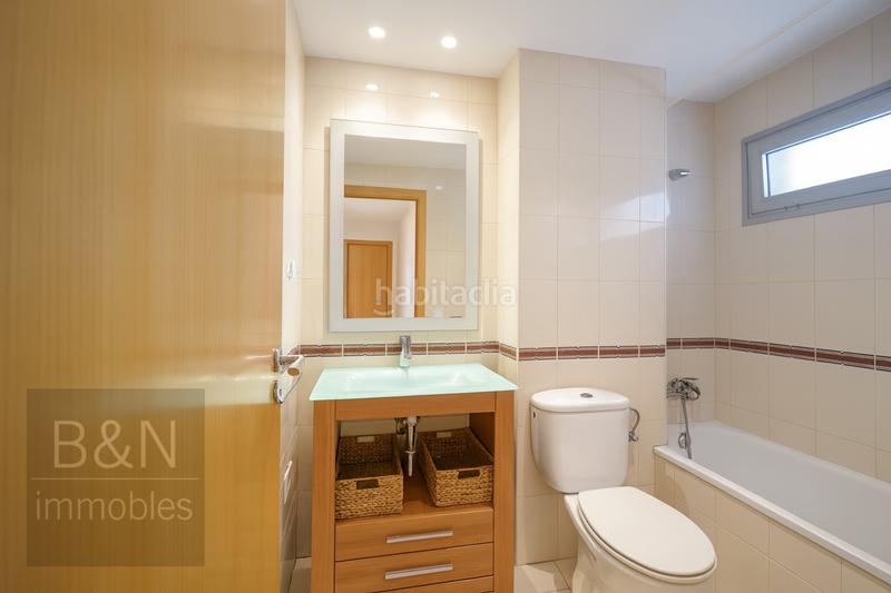 Foto f160b3c8-bf25-4e02-83cf-15d984937d7c. Zweistöckige wohnung mit heizung parking pool in Torre - Sana Terrassa