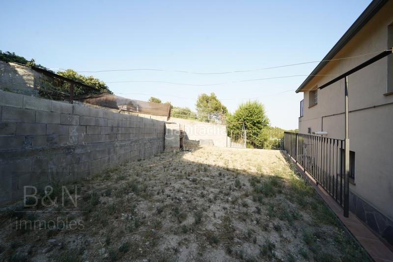 Foto 2ca85f09-c4d7-4b94-85ba-f1871076916a. Casa in Castellnou-Can Mir-Can Solà Rubí