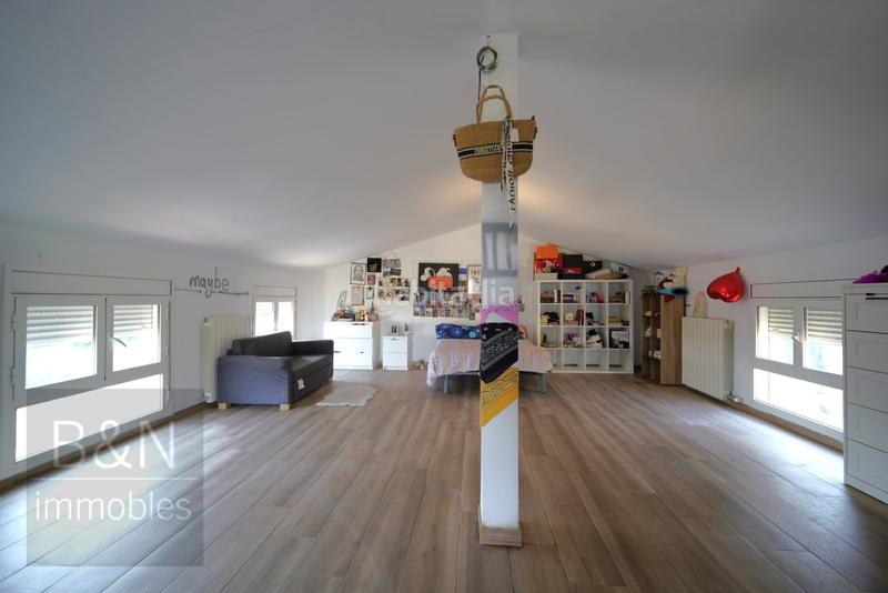 Foto 5ab9bc14-683e-4b9b-a35b-a6c104128e45. Casa in Castellnou-Can Mir-Can Solà Rubí