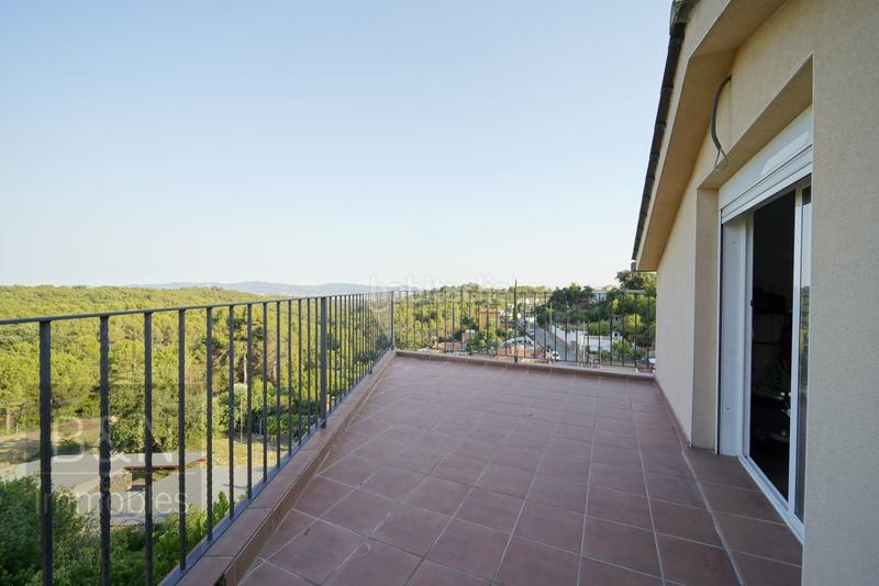 Foto ac0a5c6e-a9aa-461c-b037-3f9fa0f2d8fe. Casa in Castellnou-Can Mir-Can Solà Rubí