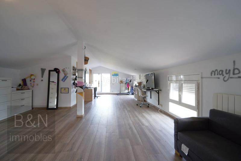 Foto c2831abf-c382-4363-b63d-9b59dcd61010. Casa in Castellnou-Can Mir-Can Solà Rubí