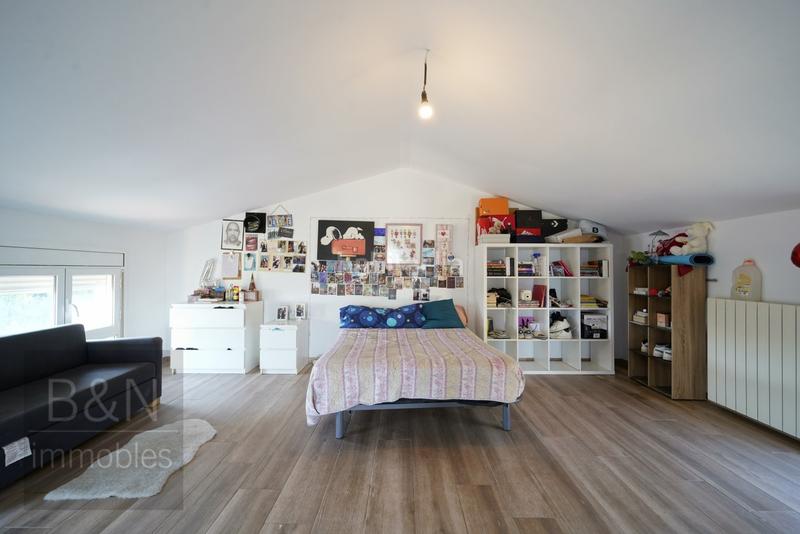 Foto f100d7d1-a7f9-4137-8fcb-76c3d1708388. Casa in Castellnou-Can Mir-Can Solà Rubí