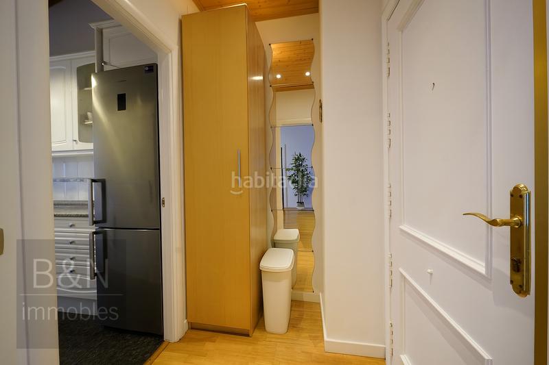 Foto b3c85f4e-46d4-4818-bc04-782765cb9f52. Ático un ático con alma nórdica, terraza soñada, piscina comunitaria y parking en Viladecavalls