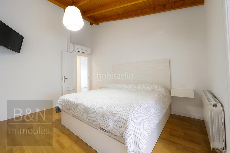 Foto efbe7f49-f2ab-4519-af09-8e0517102fcb. Ático un ático con alma nórdica, terraza soñada, piscina comunitaria y parking en Viladecavalls