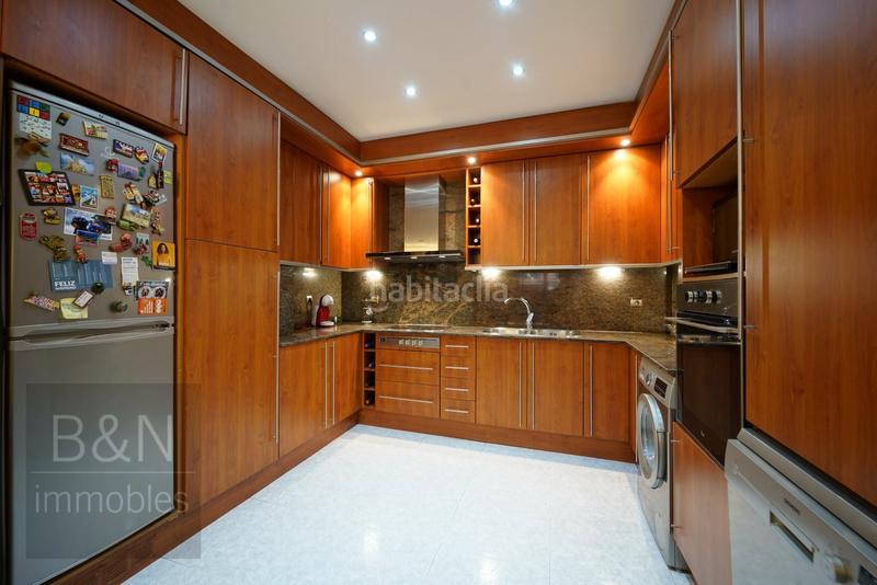 Foto 0b1cae6f-54f2-4451-814b-e199cc239b23. Pis amb calefacció aparcament a Zona Esportiva Terrassa