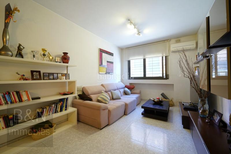 Foto 1e33830c-98cb-4bed-a13d-f2cbc0aed4bf. Pis amb calefacció aparcament a Zona Esportiva Terrassa