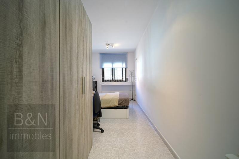 Foto be5161ab-5189-4321-9c8c-b05c6299604f. Pis amb calefacció aparcament a Zona Esportiva Terrassa