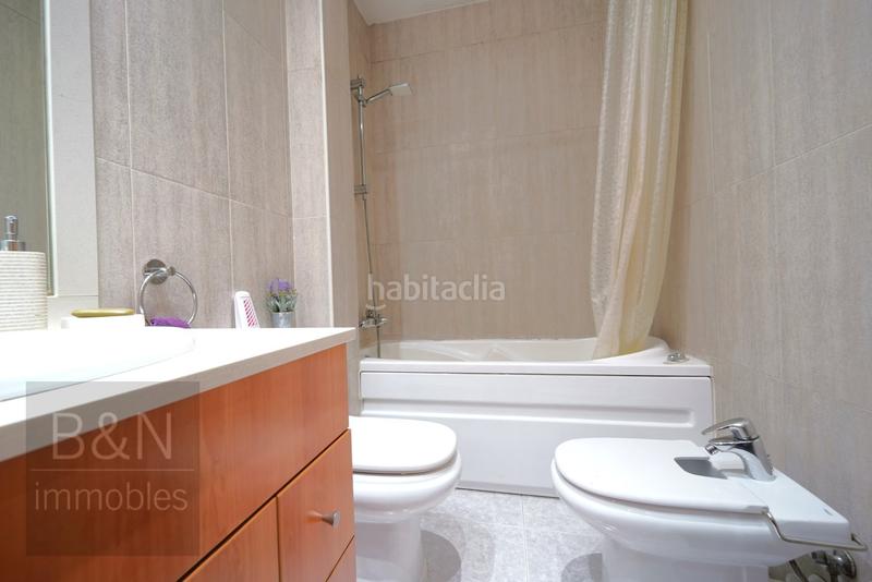 Foto c569d202-ad00-47a3-8db2-182efead14c7. Pis amb calefacció aparcament a Zona Esportiva Terrassa