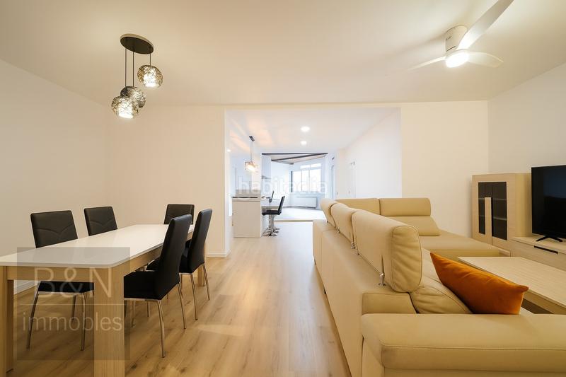 Foto 098d3454-da89-4397-8016-4f6a5bd260c4. House with heating parking in Zona Esportiva Terrassa