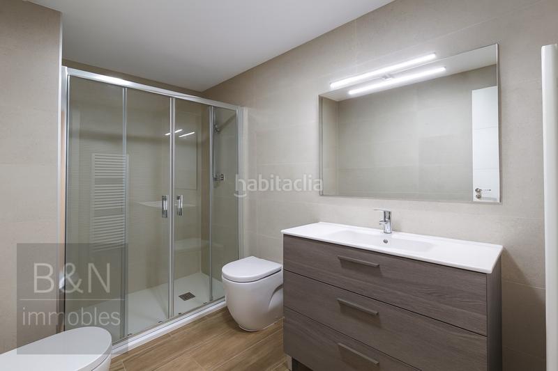 Foto 1fe00191-b0de-47b2-8907-10dada680d57. House with heating parking in Zona Esportiva Terrassa