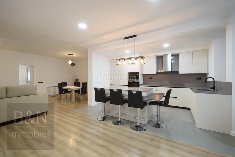 Foto cee7d42b-2ca3-4f66-a097-e4d2ddd79070. House with heating parking in Zona Esportiva Terrassa