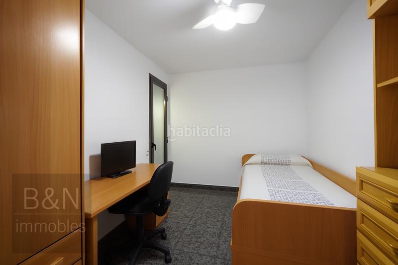 Foto bb779a0d-bfdc-46ae-a54a-11d1a4d2b5d2. Pis amb calefacció a Zona Esportiva Terrassa