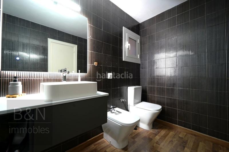 Foto 148bcc40-01b1-4fb3-9f23-65fbc6a29b58. Zweistöckige wohnung mit heizung parking in Zona Esportiva Terrassa