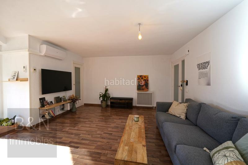 Foto 486ae252-c768-4803-a245-09fb5da6578a. Zweistöckige wohnung mit heizung parking in Zona Esportiva Terrassa