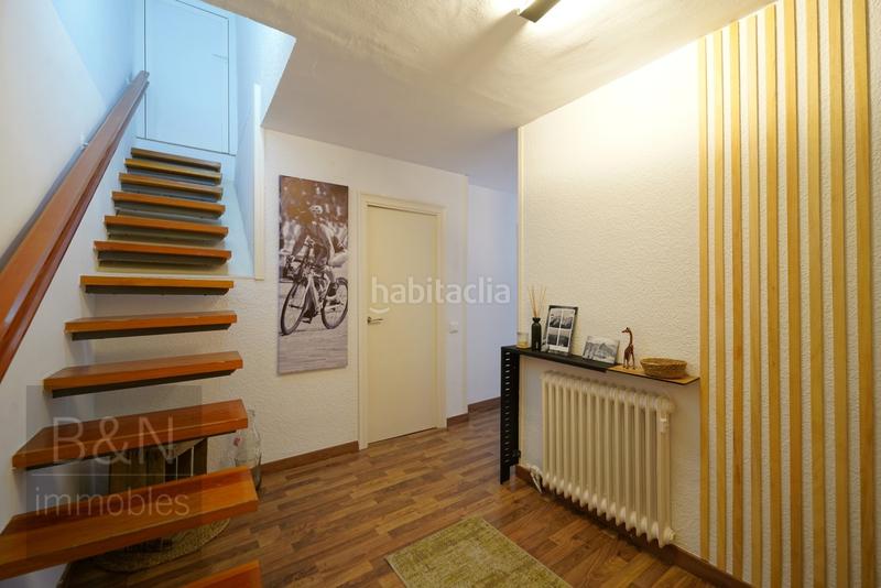 Foto c44c8fc1-f5db-44d4-b82f-0638da62aaa5. Zweistöckige wohnung mit heizung parking in Zona Esportiva Terrassa