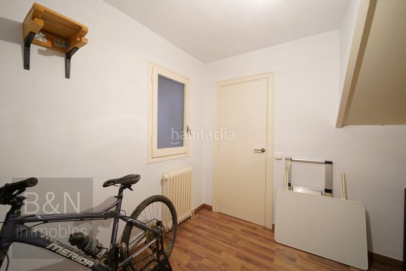 Foto eb7632e2-409e-415c-9e19-96095c28b2f0. Zweistöckige wohnung mit heizung parking in Zona Esportiva Terrassa