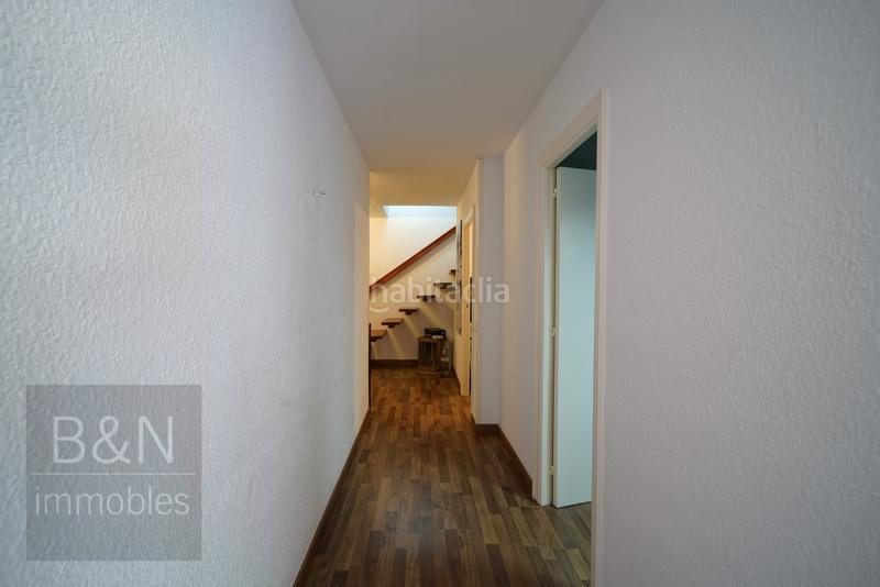 Foto ff6f5853-d005-48f0-821e-c2381fd90ad5. Zweistöckige wohnung mit heizung parking in Zona Esportiva Terrassa