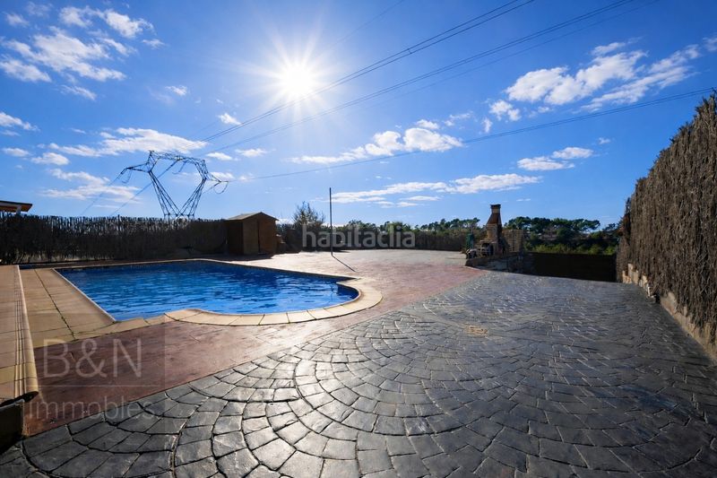 Foto f4a00cde-c39d-4bb3-92ab-a8ad98555b43. Casa amb calefacció piscina a Castellnou-Can Mir-Can Solà Rubí