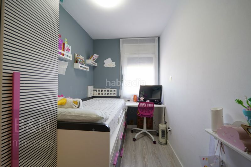 Foto 1886c7c8-0e3f-4650-a48e-69871790175c. Pis amb calefacció aparcament piscina a Can Gambús Sabadell