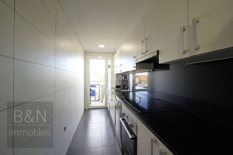 Foto ebd4832f-cad0-4cd4-ad06-11c9ae0d1cc0. Pis amb calefacció aparcament piscina a Can Gambús Sabadell