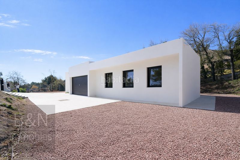 Foto f32d65e2-7080-49a7-aa64-653941615834. Casa amb calefacció aparcament a Matadepera