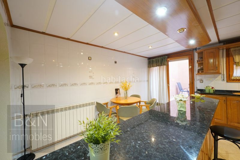 Foto 7e721c0e-87b0-4b0f-93e4-0b6a619f51c8. Casa amb calefacció aparcament a Les Arenes - La Grípia - Can Montllor Terrassa