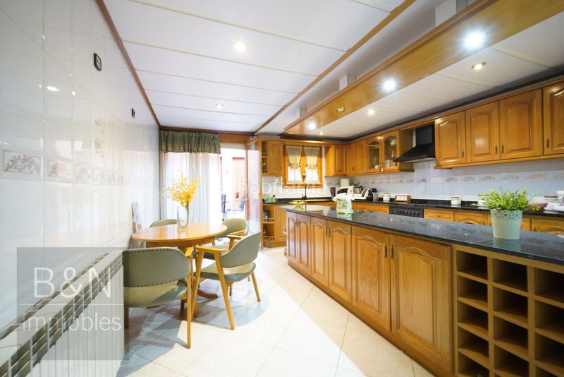 Foto af210051-cb1c-4ef9-90be-549bbe473f6a. Casa amb calefacció aparcament a Les Arenes - La Grípia - Can Montllor Terrassa