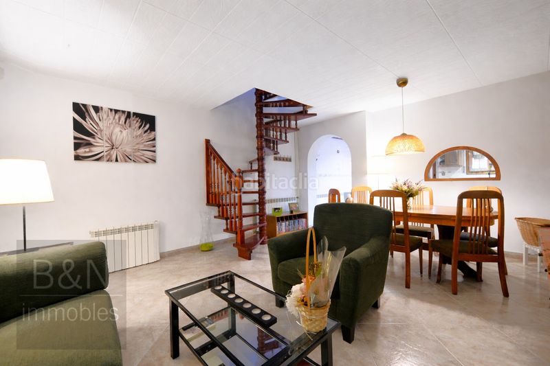 Foto c9644c38-cab4-4ac7-b265-70c94fd30f2d. Casa amb calefacció aparcament a Les Arenes - La Grípia - Can Montllor Terrassa