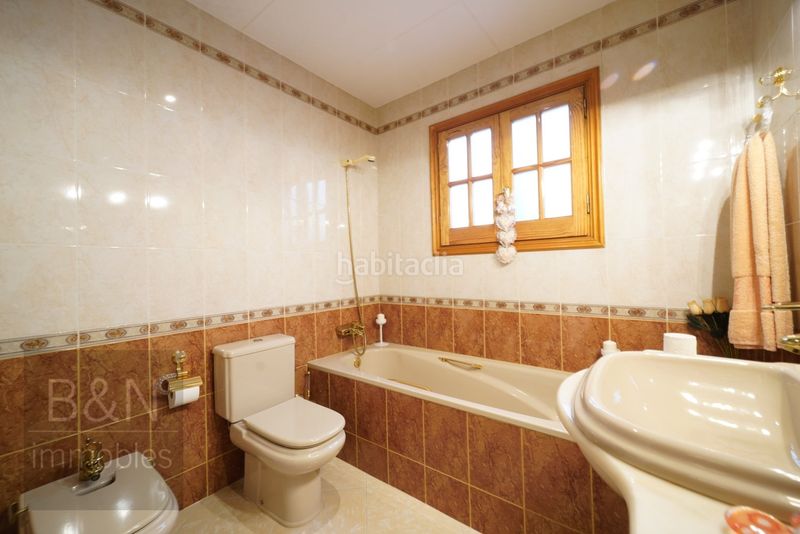Foto e787915d-32e8-4117-b354-ed3c37dd17ba. Casa amb calefacció aparcament a Les Arenes - La Grípia - Can Montllor Terrassa