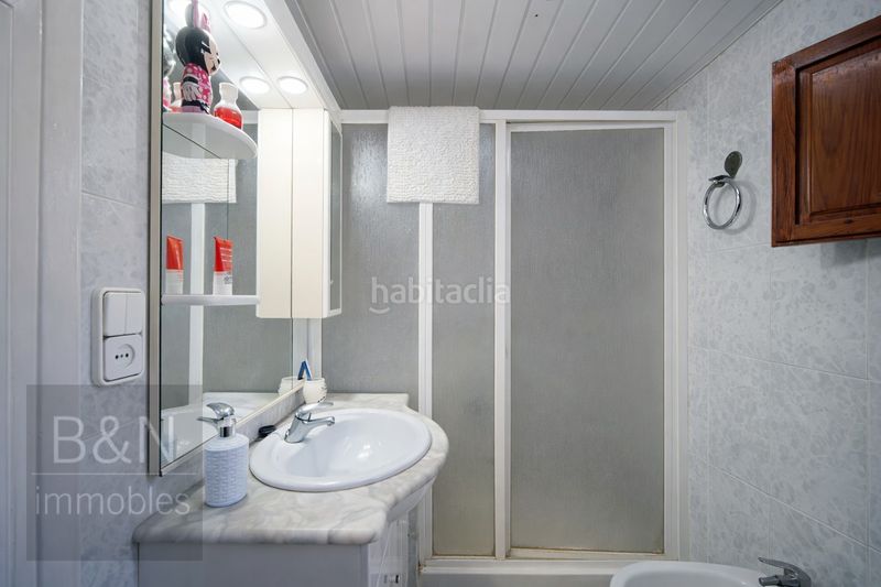 Foto d8397b3c-d305-485f-86b2-b8e3bc96c1f7. Casa amb calefacció a Vacarisses