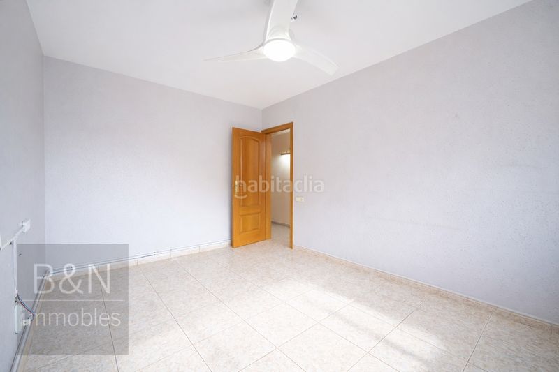 Foto e753cf68-45d9-4e9d-8abf-2710066615c9. Pis amb calefacció a La Cogullada Terrassa