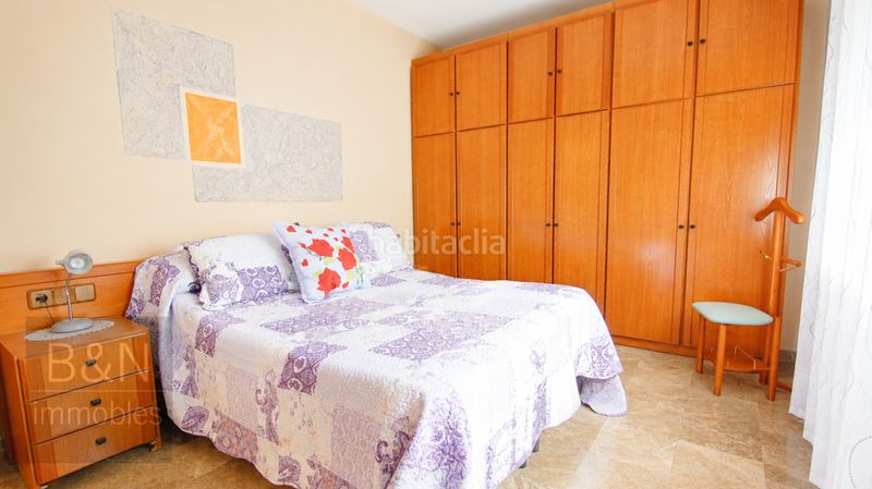 Foto e8f23792-4728-47bd-8d05-60c4ad5b24ec. Casa amb calefacció aparcament piscina a Can Parellada Terrassa