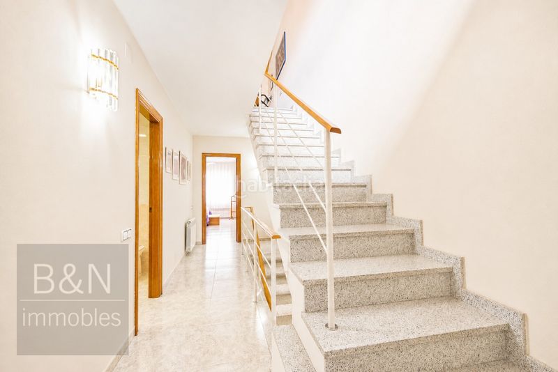 Foto 4c2626a9-9b6d-4bd3-9071-4e925ebaaf28. Casa amb calefacció aparcament a Sant Pere Nord Terrassa