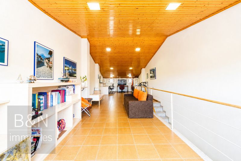 Foto fb8001aa-c638-4213-a448-60308484592b. Casa amb calefacció aparcament a Sant Pere Nord Terrassa