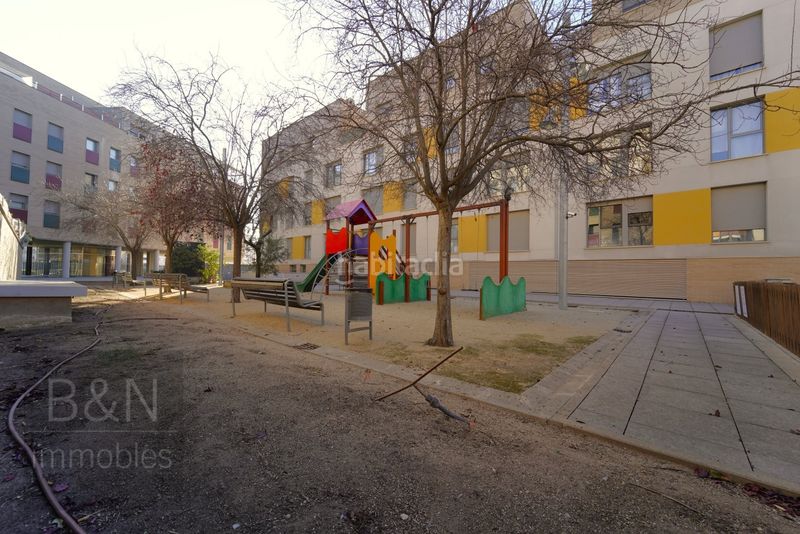 Foto 27d1c395-8102-436d-9e49-9aed07eda488. Pis amb calefacció aparcament piscina a Can Roca Terrassa